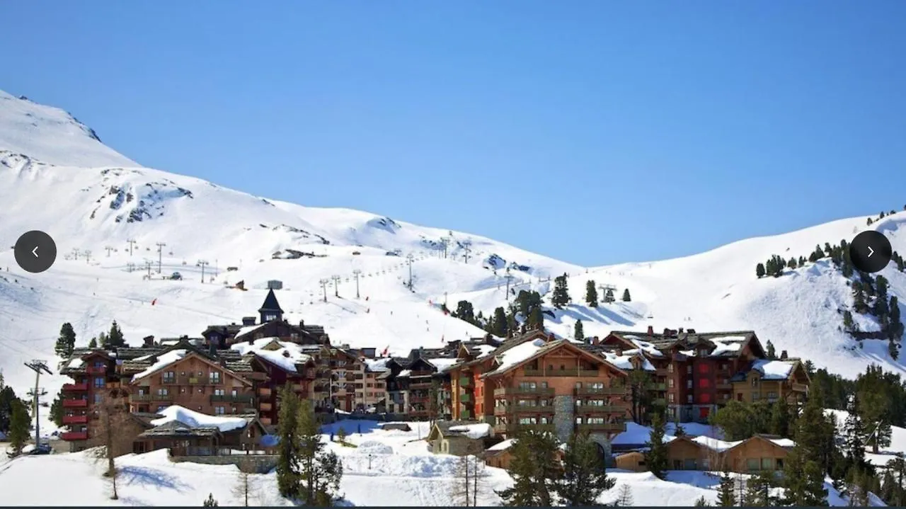 Apartment Arc 1950 Ski-In Ski-Out: Mont Blanc Views & Spa Retreat Les Arcs