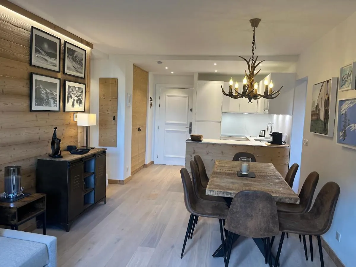 Apartment Arc 1950 Ski-In Ski-Out: Mont Blanc Views & Spa Retreat Les Arcs